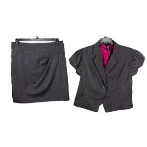 Apostrophe 2 Piece Business Suit Set XL Gray Short Sleeve Blazer Pencil Skirt
